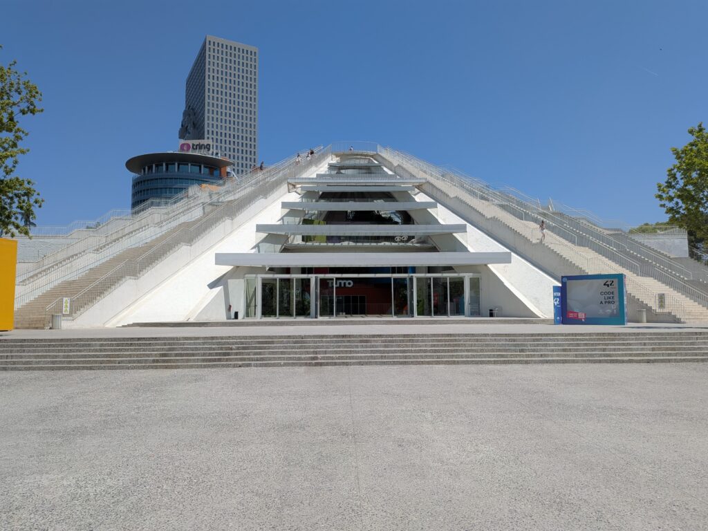 Albania Holidays: Pyramid of Tirana