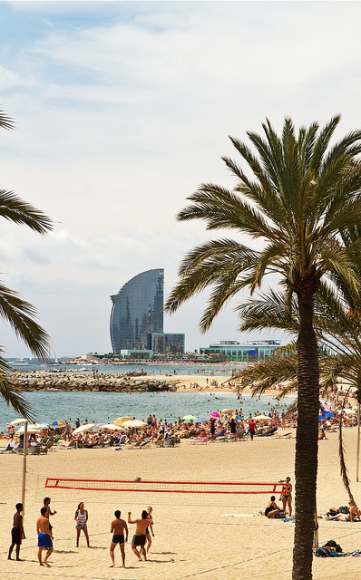 Barcelona City Break: Barceloneta Beach